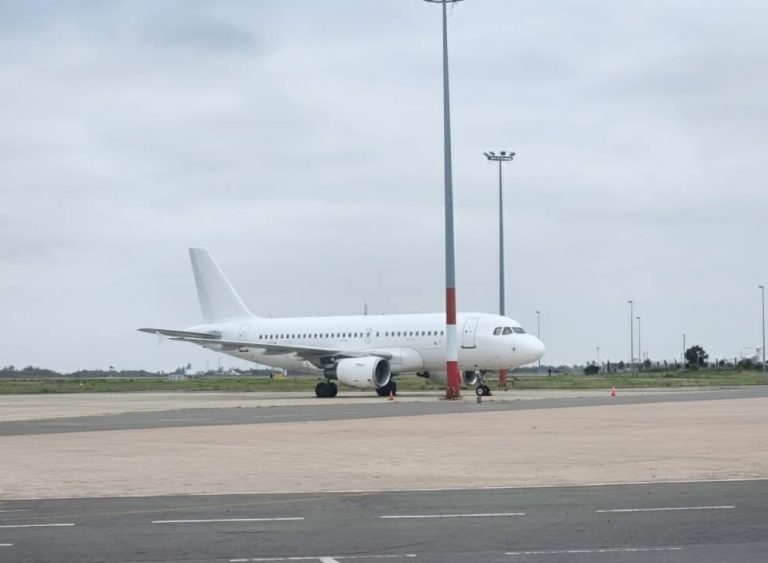 LAM mostra serviço e agora já voa de forma independente a partir da Beira e Tete