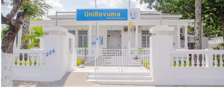 UniRovuma afasta dez docentes por alegada troca de notas por favores sexuais