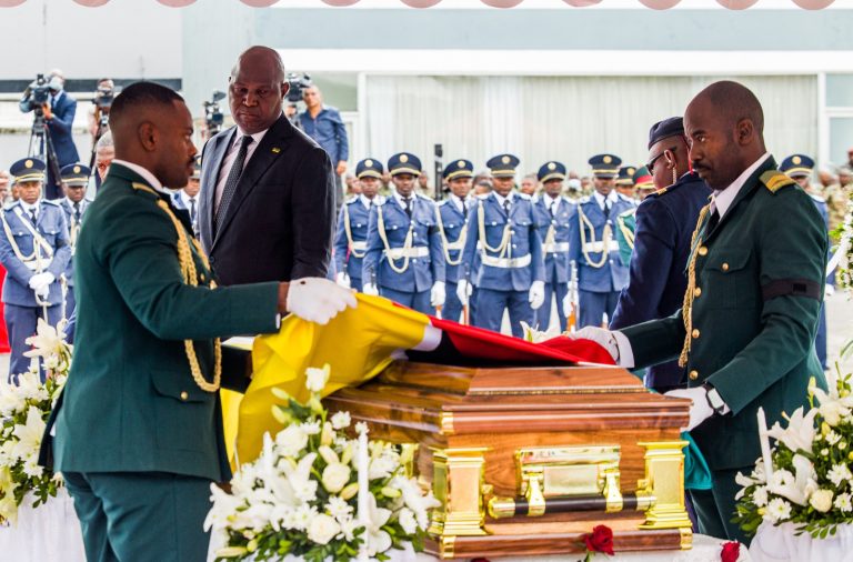 Presidente Chapo aponta legado de general Menete como guia ético para juventude no combate ao terrorismo