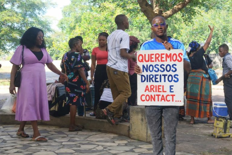 ARIEL afasta-se da “paternidade do problema laboral” e aponta CONTACT como responsável, enquanto trabalhadores contestam direitos