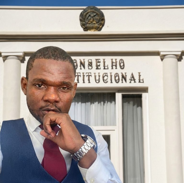 Roberto Aleluia diz que ministério das finanças deve Suspender concurso do Conselho Constitucional por ser “dona” dos cofres