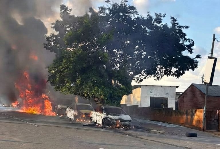  Violência xenófoba força Governo Sul-Africano a recuar